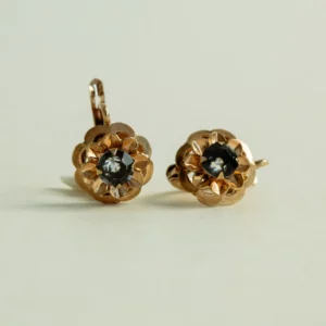 Alternative view of Boucles d'Oreilles Dormeuses Fleur Pierre Noire Or 18K